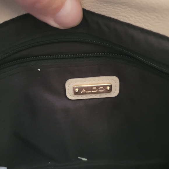 Aldo Chain Strap Handbag Cream Color With Beads - Picture 9 of 16